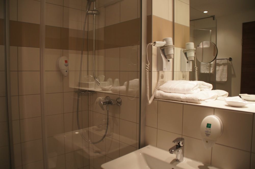 Euro Hotel Friedberg ภายนอก รูปภาพ